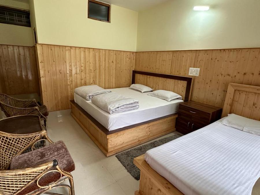 Quadruple Bed Room